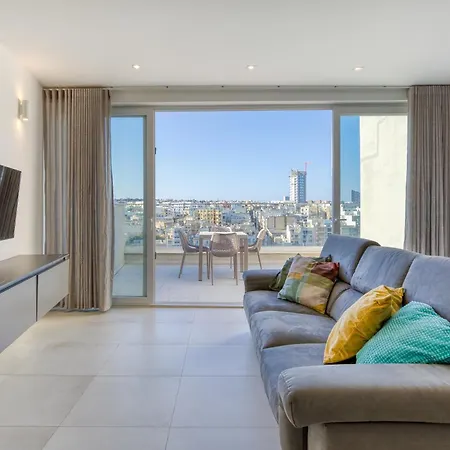 Sea View Penthouse With Stunning Marina View In Apartament