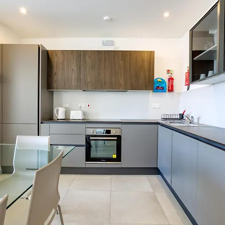 Apartament Sea View Penthouse With Stunning Marina View In Pietà