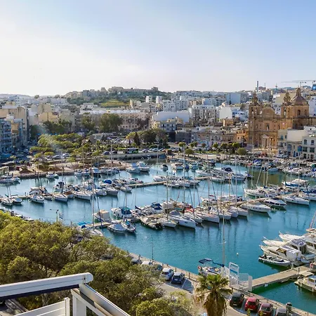 Apartament Sea View Penthouse With Stunning Marina View In *